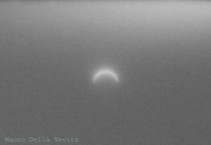 Monochromatic Centre - The Sun Partial Eclipse 11 Aug 1999 ~91% WARNING: low quality old Camera Film Images!